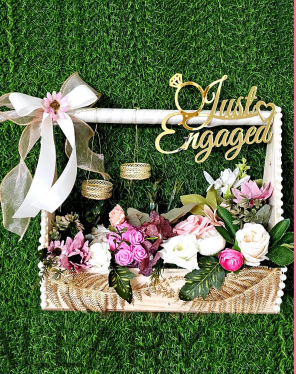 Custom Name & Date Engagement Ceremony Tray (Ravi & Ruchi Edition