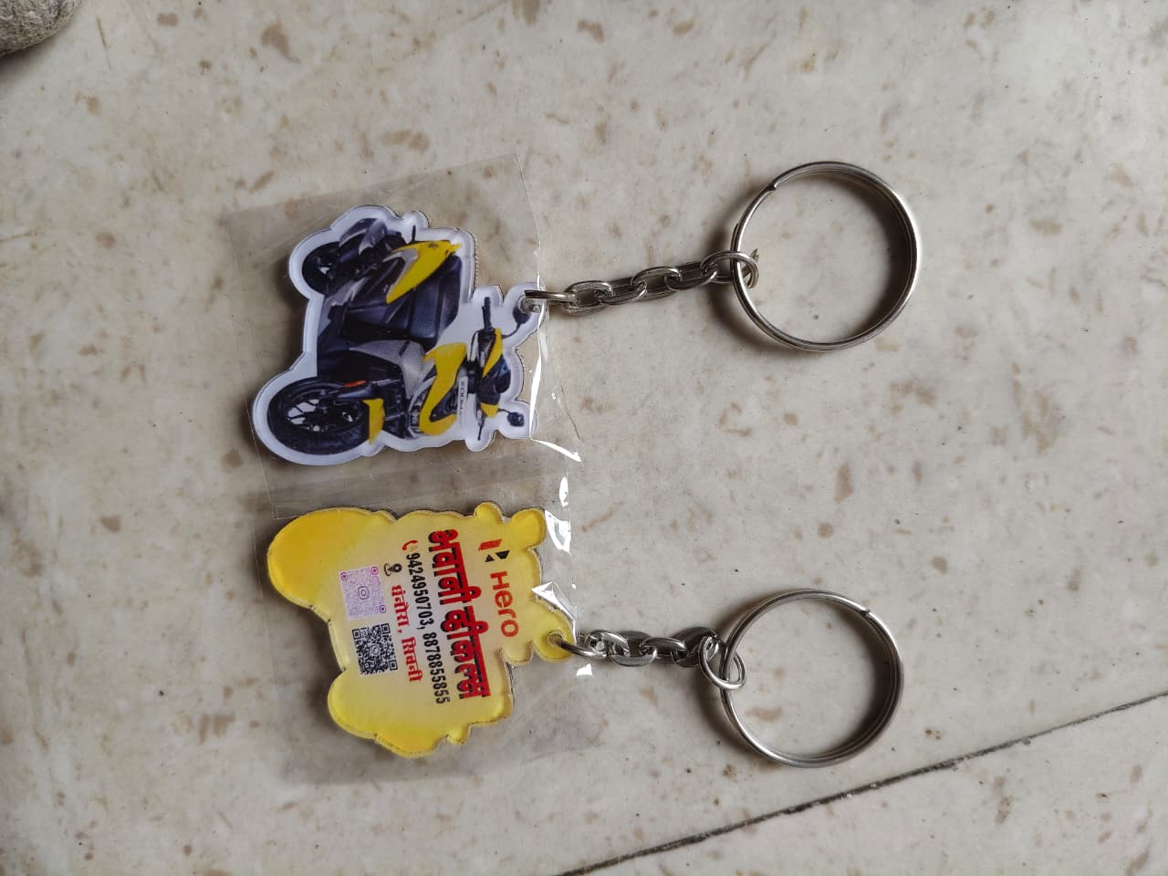 Custom Acrylic Promotional Keychains – Durable, Vibrant & Personalized Business Tags