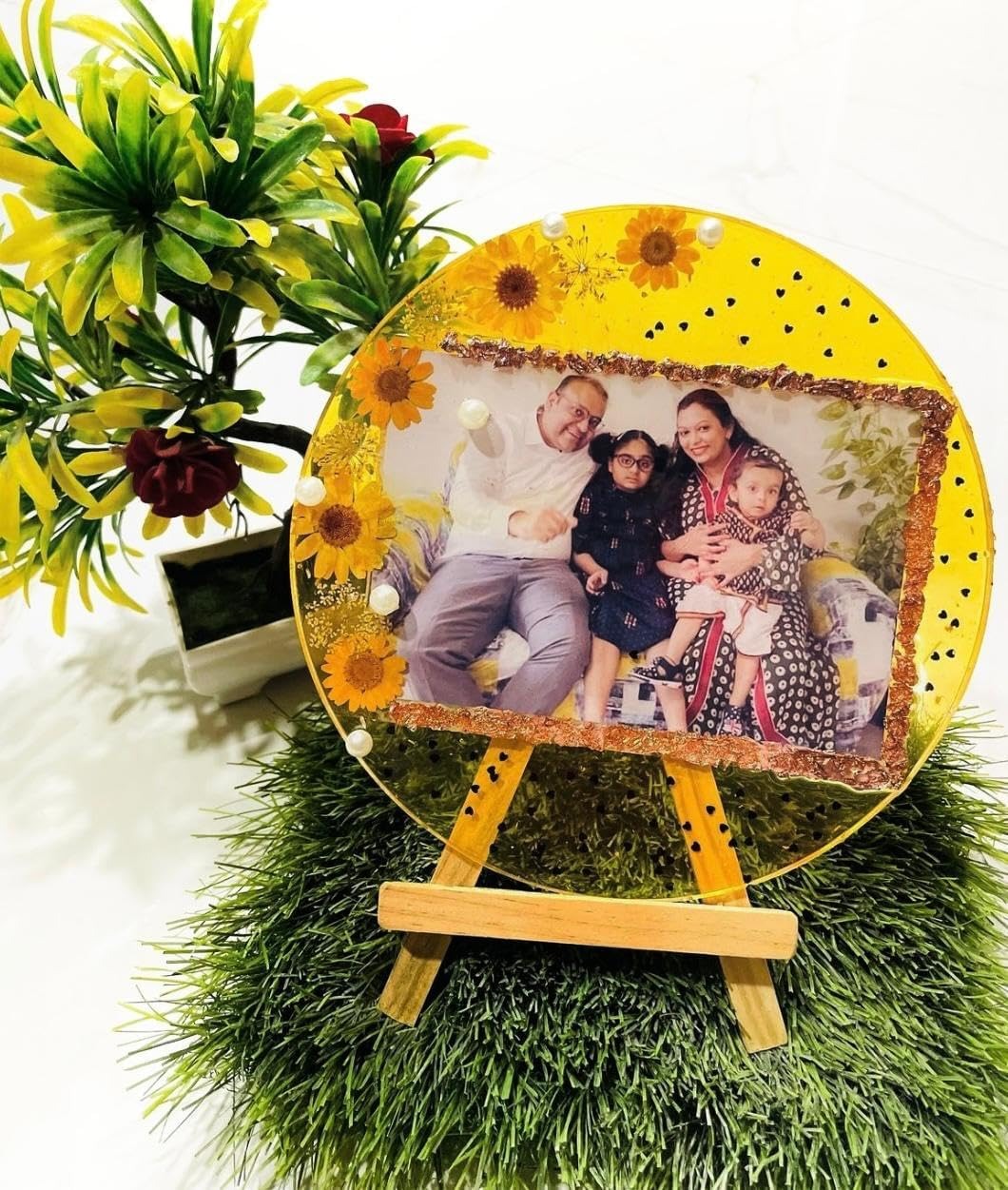 Resin Photo Frame for Home Decor, Personalized, Customizable, Tabletop, Custom photo frame with personalization online Best custom photo frames for gifts photo frame ideas