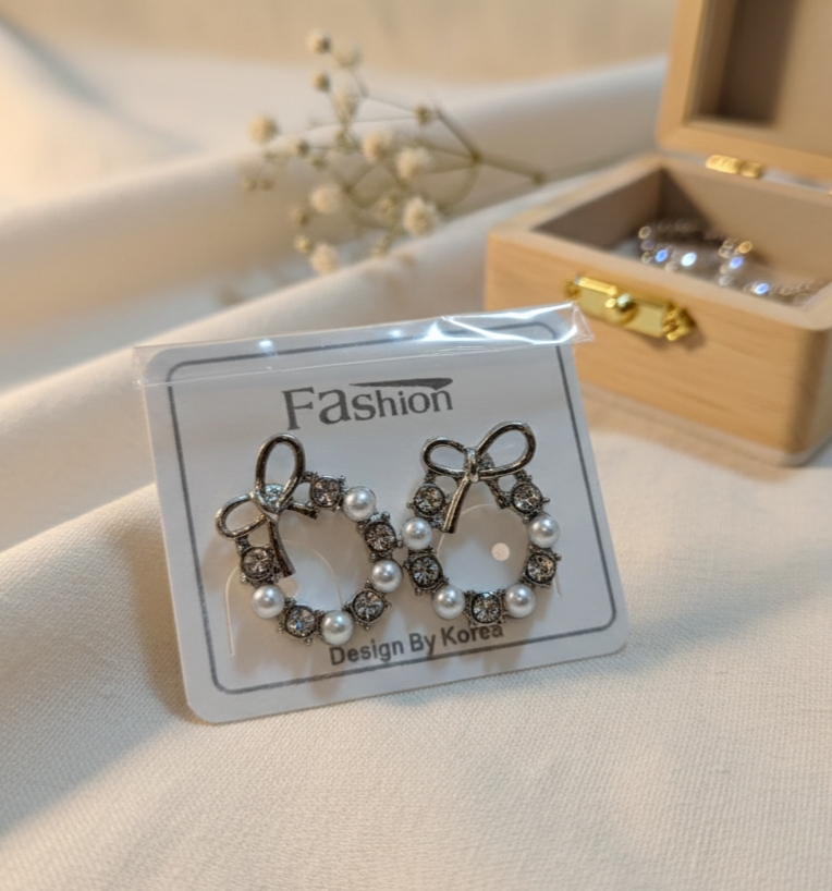 Women's Pearl Bow Earrings – Elegant Wreath Studs with Crystal Accents, Fashion Jewelry for Ladies & Christmas Gift