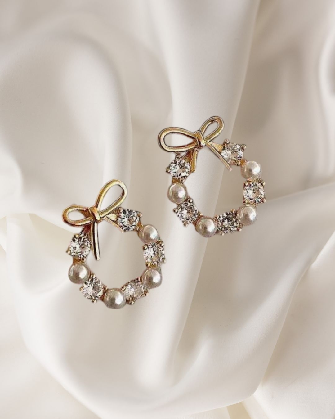 Women's Pearl Bow Earrings – Elegant Wreath Studs with Crystal Accents, Fashion Jewelry for Ladies & Christmas Gift