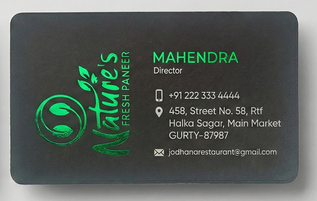 Black Gold – Custom Die-Cut Premium Business Card