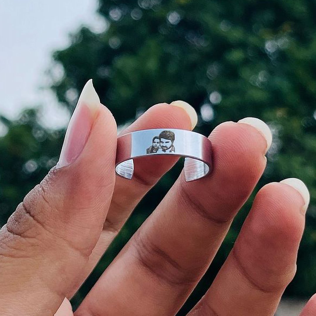 Personalized Sketch Ring – Custom Engraved Couple Ring